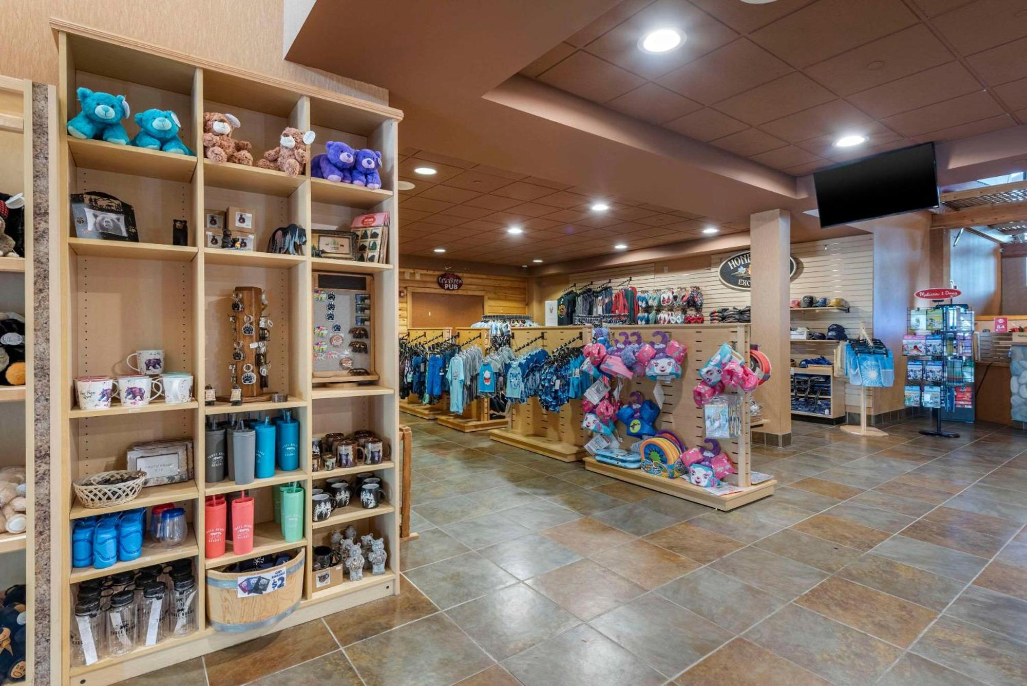 Warrens Three Bears Resort Waterpark Near Tomah Ascend Collection מראה חיצוני תמונה